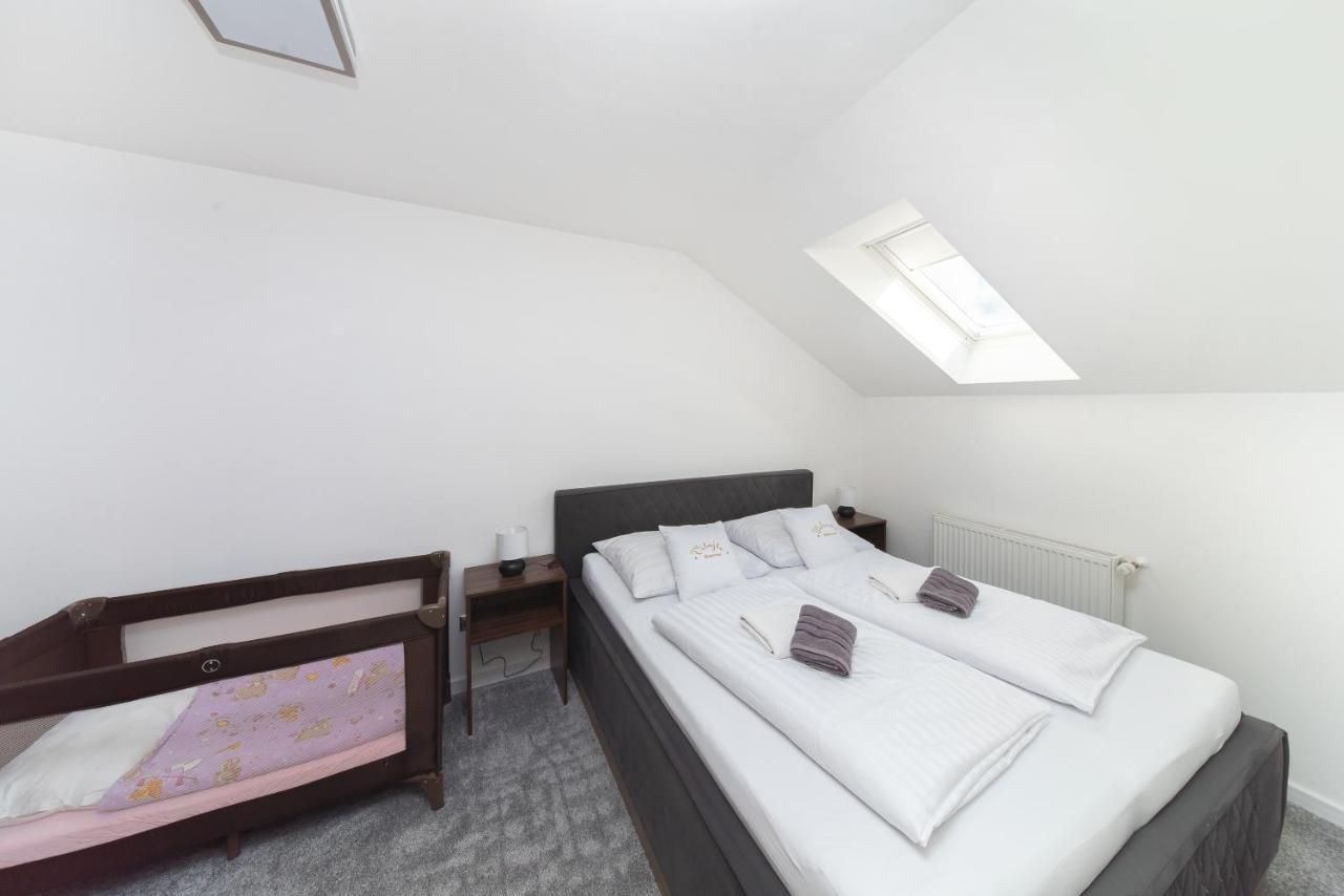 Pb Apartments Spišská Nová Ves Exteriör bild