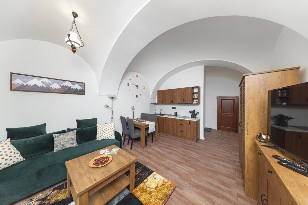 Pb Apartments Spišská Nová Ves Exteriör bild